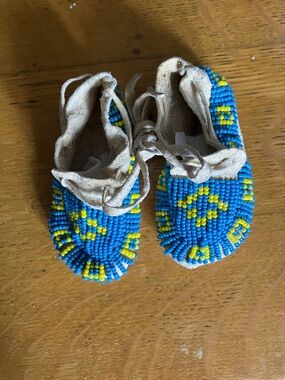 Baby Bootie Beaded Moccasins in Blue and Yellow - Soft Buckskin